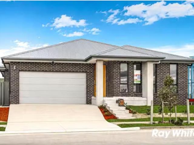 70A Dallas Drive, GILEAD House for rent Listed by Chloe Velas.