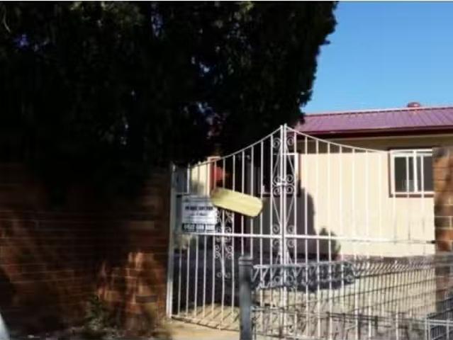 70A Roebuck Crescent, Willmot House for rent Listed by Sing L.