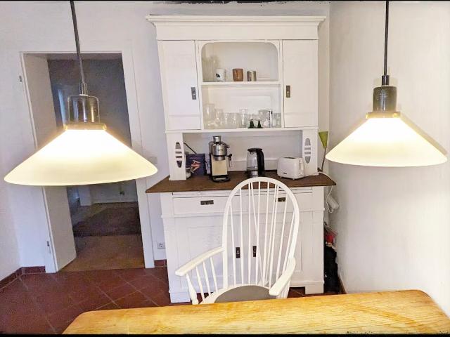 70qm apartment with balcony, well equipped kitchen close to Uni. Clinic, Essen Amsterdam Apartments for Rent