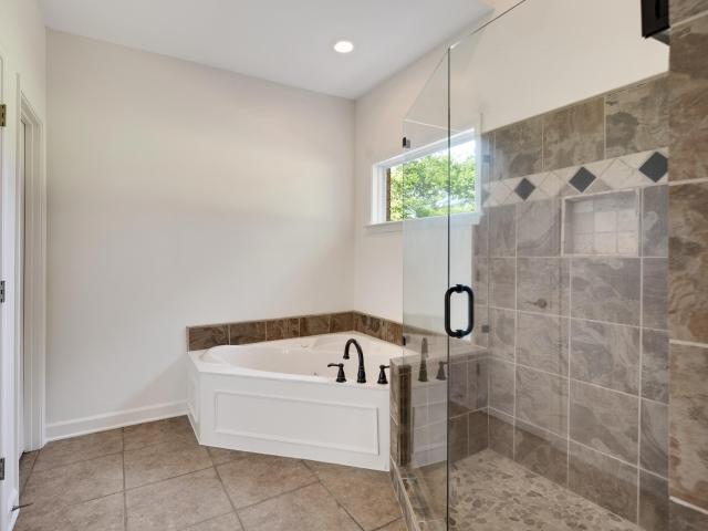 7105 n apache dr