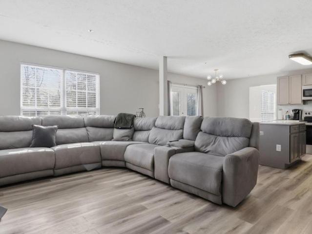 7105 Friendship Road