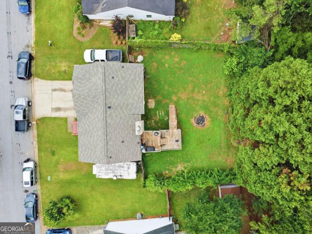 7106 Oakwood Circle