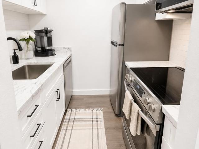 7109 Shelter Creek Lane