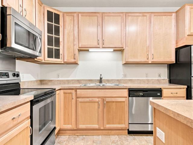 7100 Metro Boulevard # 213