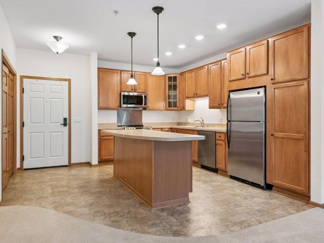 7100 Metro Boulevard # 233