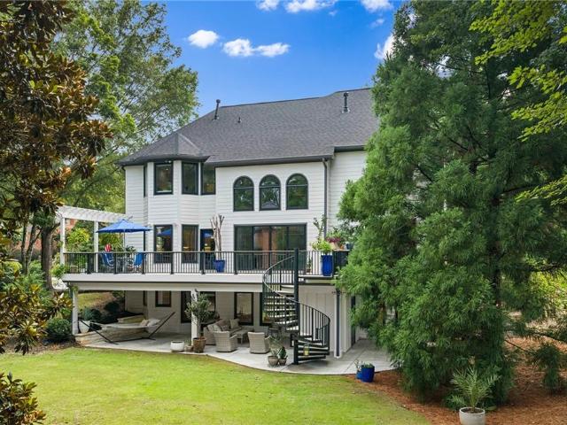710 Lake Medlock Drive