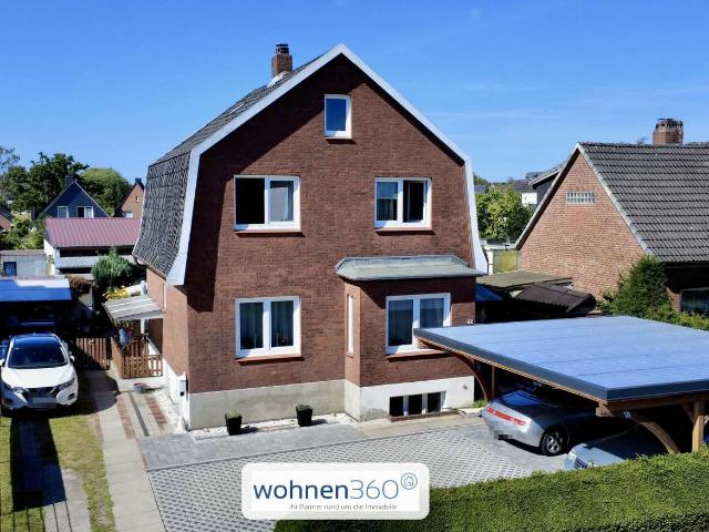 710 m² mit genehmigter Hinterlandbebauung – Einfamilienhaus und weiterer Grundstücksteil