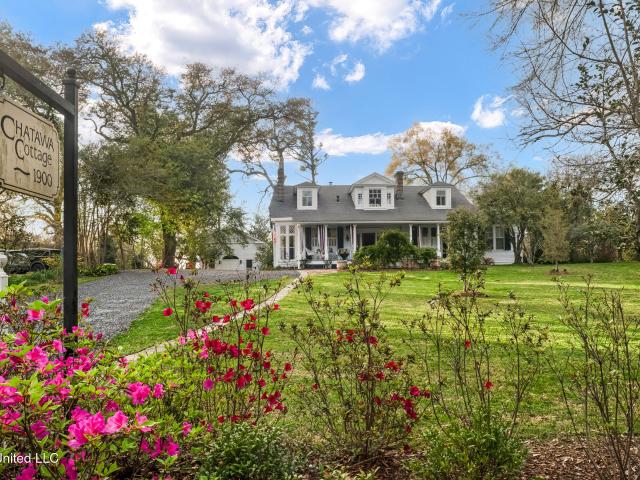 710 N Union St, Natchez, MS 39120 | MLS #4106