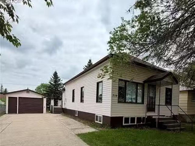 710 Prince Street, Hudson Bay, SK, S0E 0Y0 house for sale L.