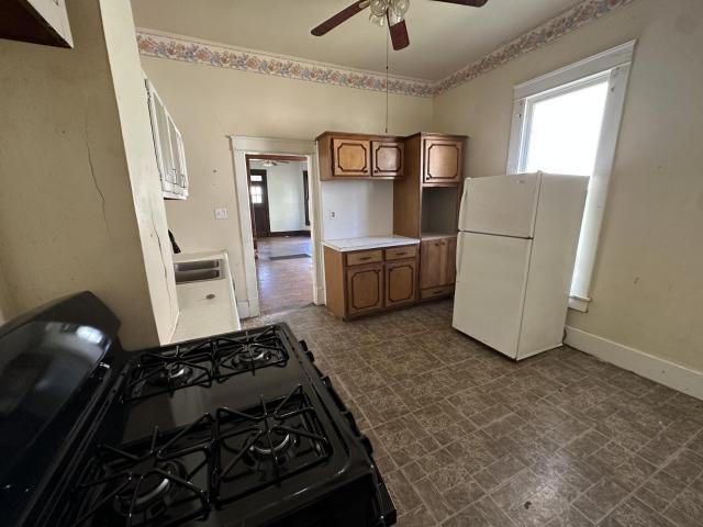 710 W 2nd Street
