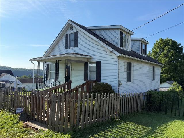 710 Wellington Ave