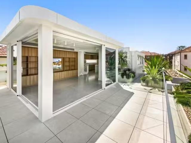 7/114 Warners Avenue, Bondi Beach Apartment for rent Listed b.