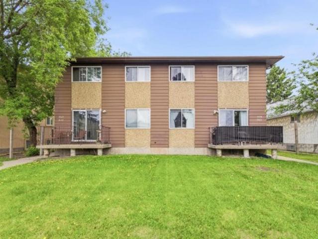 7115 712 Avenue Nw, Edmonton, AB, T6B 0C7 house for sale | Listing ID E4509 | Royal LePage