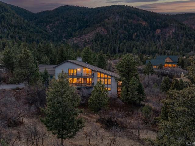 7116 Fox Circle