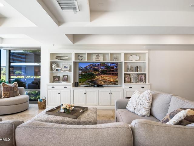 7117 e rancho vista drive # 4011