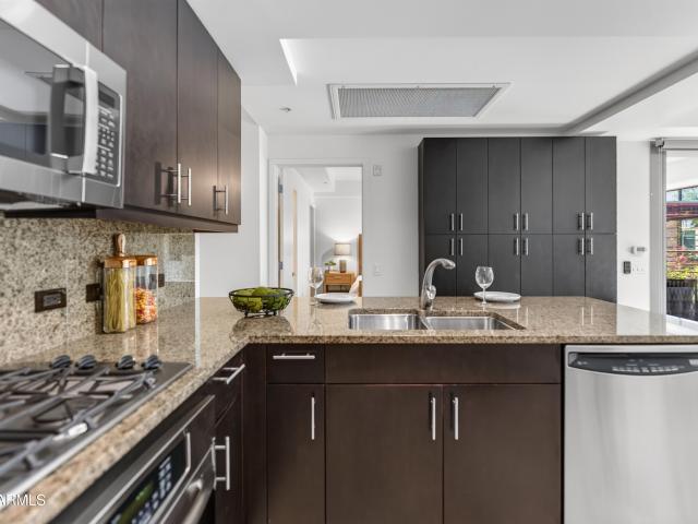 7117 e rancho vista drive # 5008