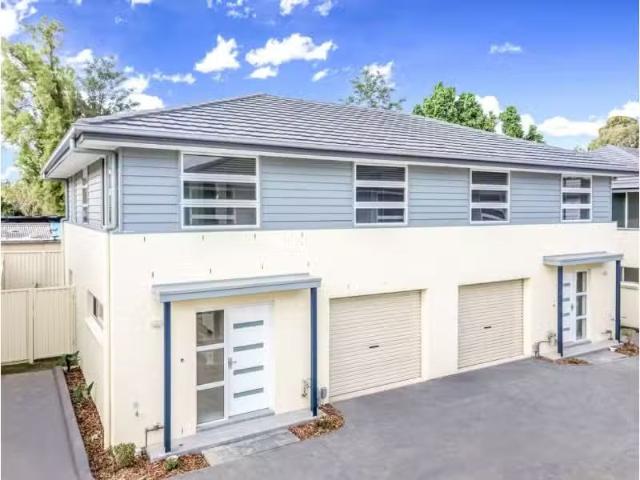 7/110 Canberra Street, OXLEY PARK House for rent Listed by Al.