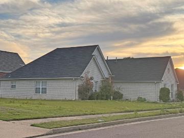7111 fernbank ln