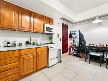 7111 Palisade Ave # 1