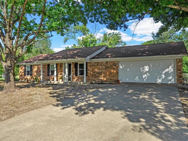 7113 Oxford Drive