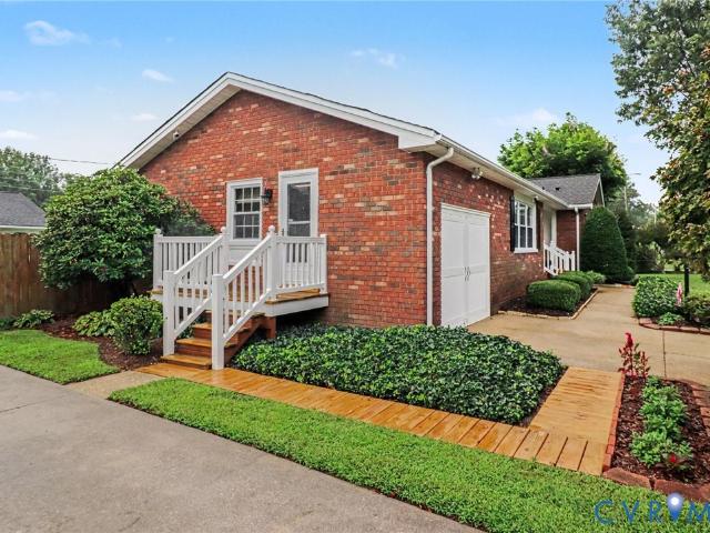 7113 Perrin Drive