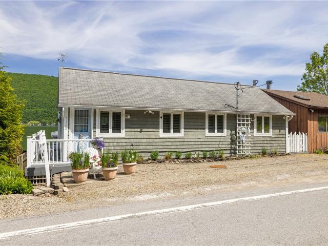 7113 State Route 21 Road