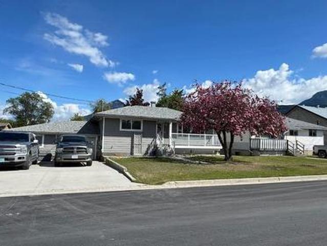 711 10Th Street S, Golden, BC, V0A 1H0 house for sale | Listing ID 10397 | Royal LePage