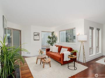 711 E Denny Way # 306