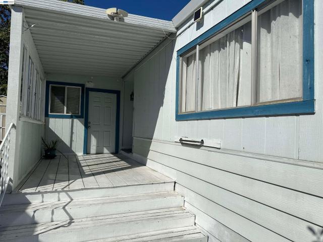 711 Old Canyon Rd. 145
