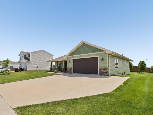 711 Lily Lane