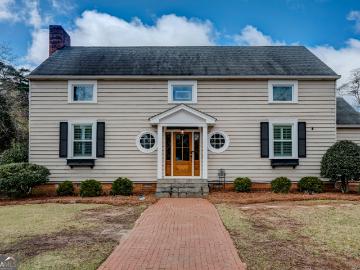 711 Maple Dr, Griffin, GA 30224 | MLS #10709