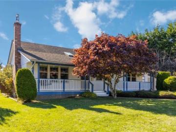 711 Miller Ave, Saanich, BC, V8Z 3C9 house for sale | Listing ID 1041 | Royal LePage