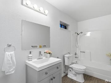 711 S Bayshore Boulevard #4, San Mateo, US, CA