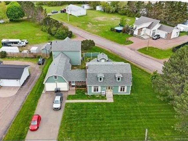 711 Route 133, Pointe Du Chêne, NB, E4P 5A1 house for sale | Listing ID NB141017 | Royal LePage