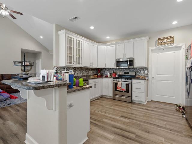 7125 Hilliard Circle