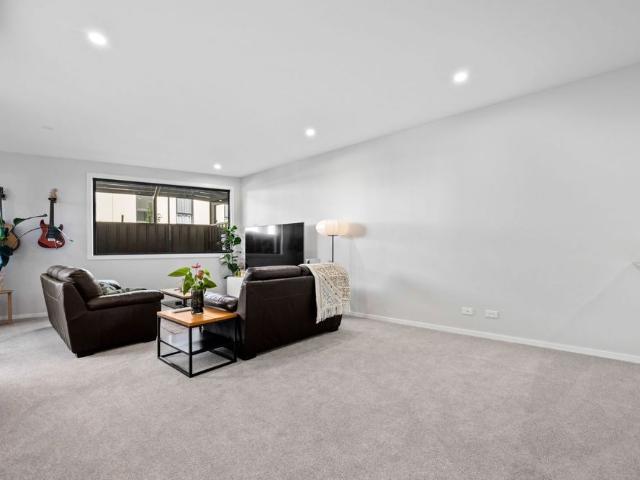 7/125 Wellsvale Drive, Googong