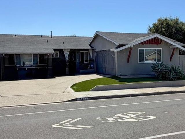 7121 Skyline Dr, San Diego, CA 92114