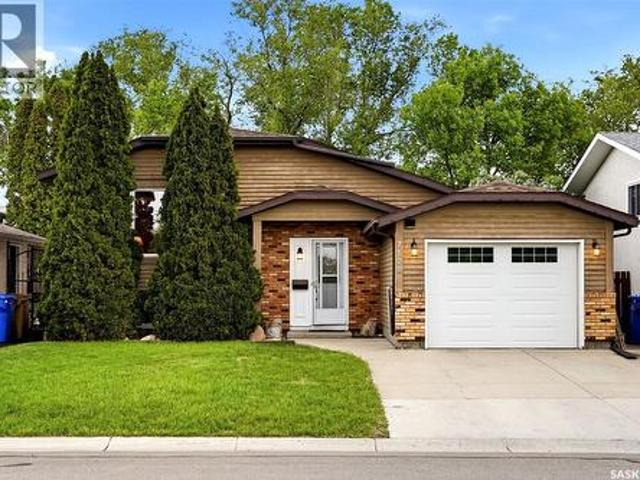 7122 Lawrence Drive, Regina, SK, S4X 3X6 house for sale | Listing ID SK043945 | Royal LePage