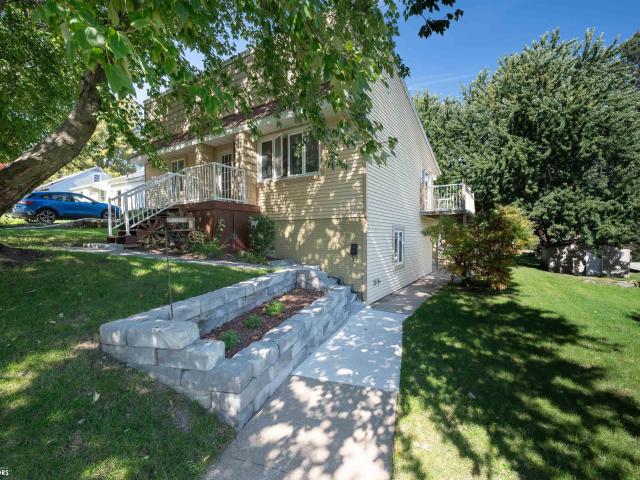 712 6th Street