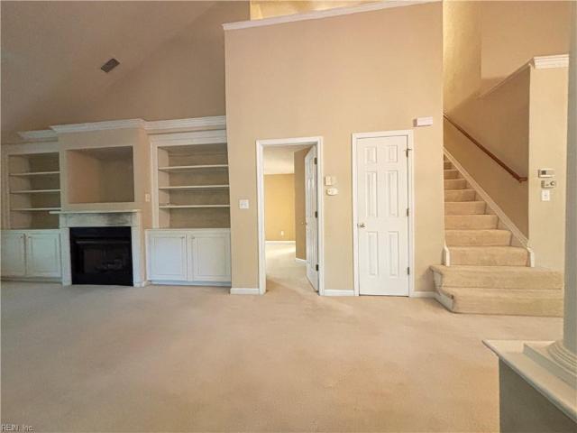 712 Commons WAY