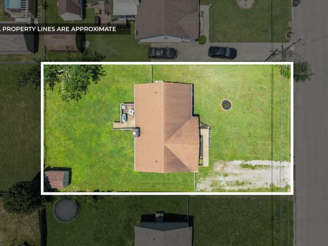 712 Carbondale Dr
