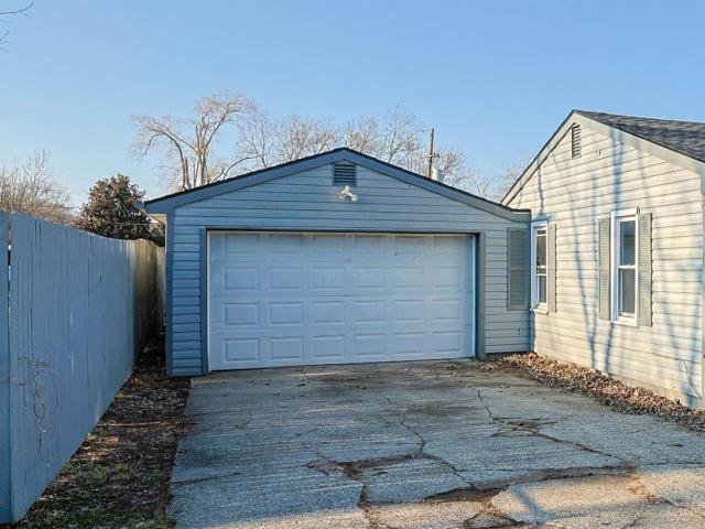 712 Abney Lane