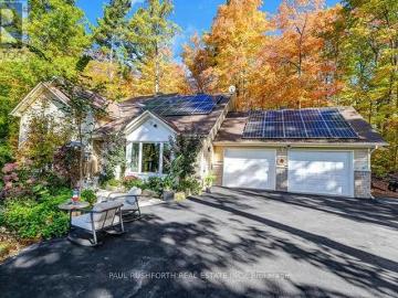 712 Flat Rapids Road, Mcnab/Braeside, ON, K7S 3G8 house for sale | Listing ID X12854 | Royal LePage