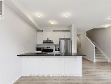 712 Haflinger Row, Ottawa, ON, K0A 2Z0 house for lease | Listing ID X13468 | Royal LePage