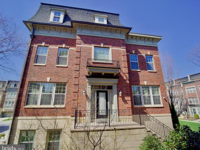 712 Sentry Square, Oxon Hill, MD 20745 | MLS #MDPG2195