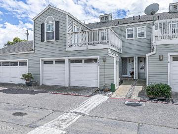 712 Pebble Beach Pl, Santa Maria, CA 93454 | MLS #26000