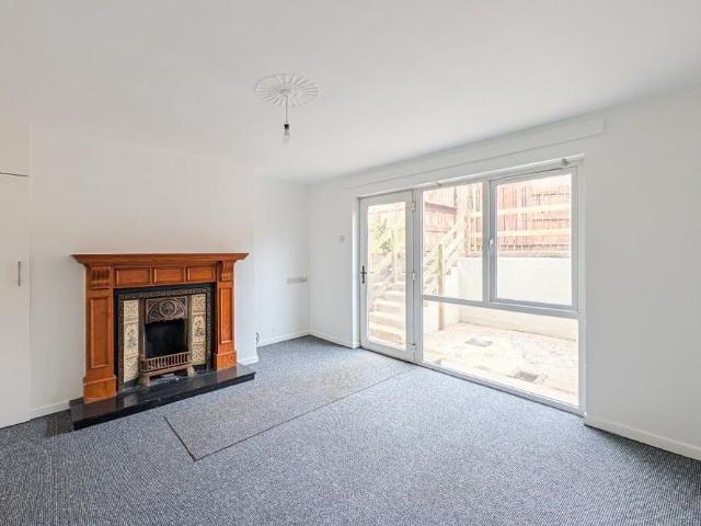 712 Pinebank, Craigavon, BT65 5DA