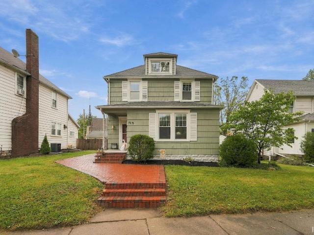 712 W Ashland Avenue