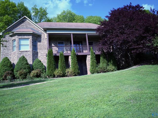 712 Upper Hurricane Road
