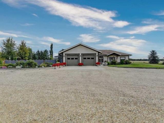 71355 Range Road 261, Ridgevalley, AB, T0H 0Y0 house for sale | Listing ID A2303 | Royal LePage